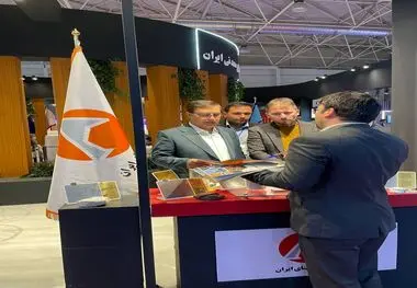 بازدید دکتر بادکوبه، مدیرعامل و عضو محترم هیأت‌مدیره شرکت آلومینای ایران از نمایشگاه تقاضای ساخت و تولید ایرانی ( تستا )