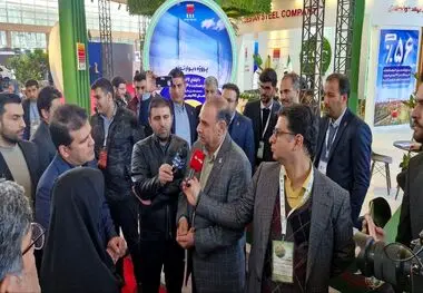معاون علمی و فناوری و اقتصاد دانش بنیان ریاست جمهوری از غرفه فولاد خوزستان در بیست و دومین نمایشگاه بین‌المللی محیط زیست بازدید کرد