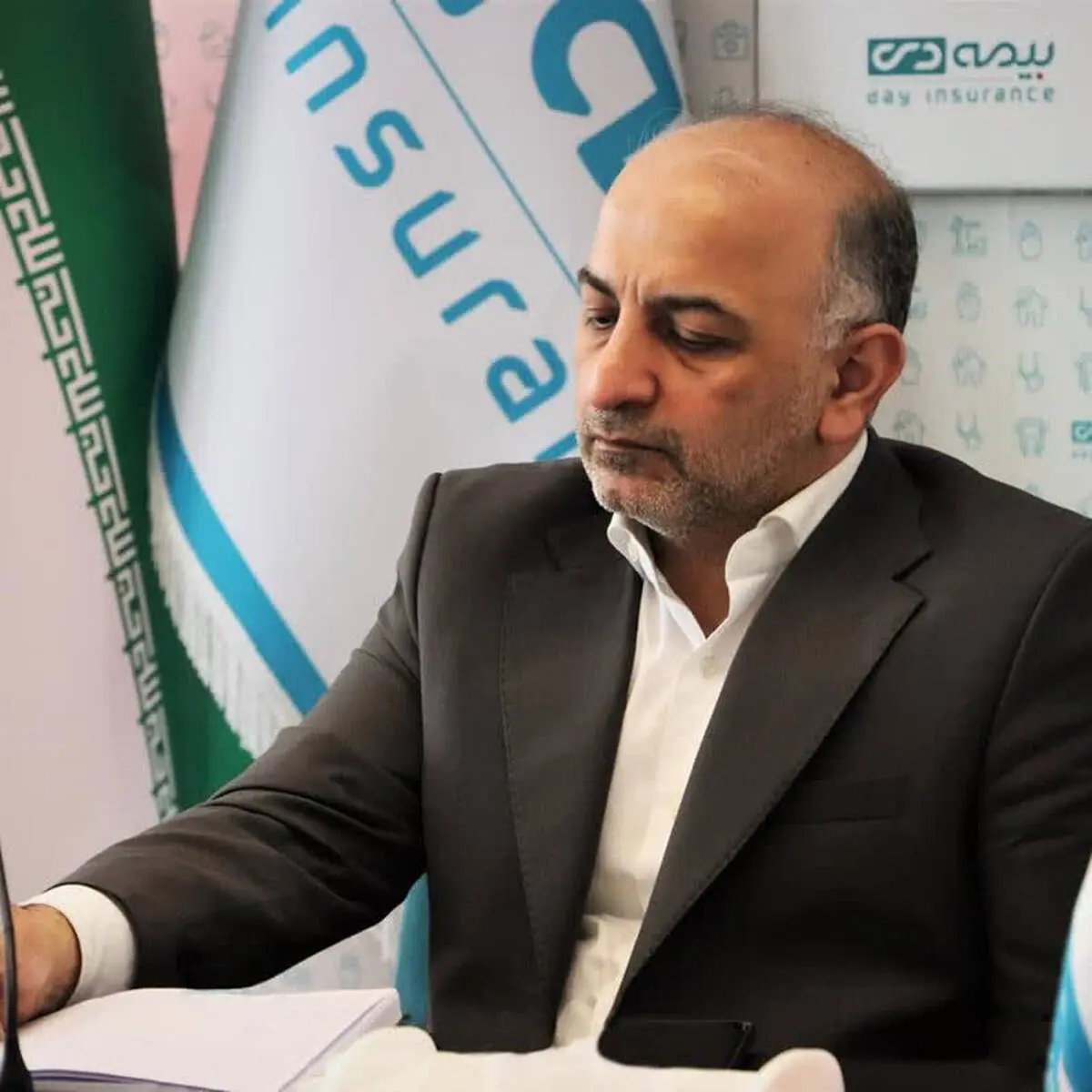 تأکید مدیرعامل بیمه دی بر نقش حیاتی بیمه در "پدافند غیرعامل" 
صنعت بیمه، بازوی اصلی ارتقای تاب‌آوری ملی و صیانت از زیرساخت‌هاست
