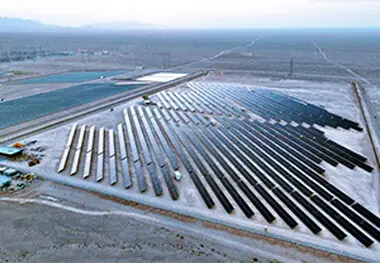 آغاز بهره برداری ازدومین نیروگاه خورشیدی چادرملو در اردکان

