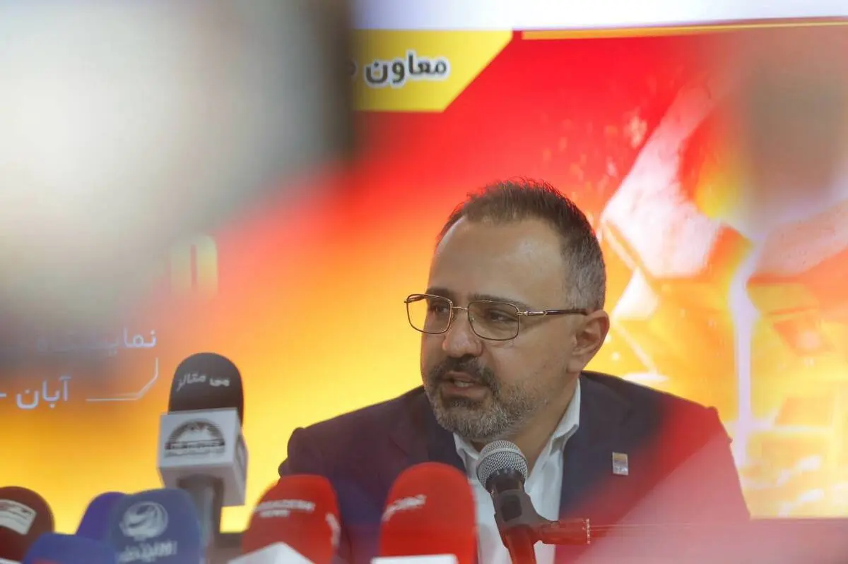 نرخ تسعیر ارز و کارت‌های بازرگانی؛ فشار مضاعف بر فولادسازان
