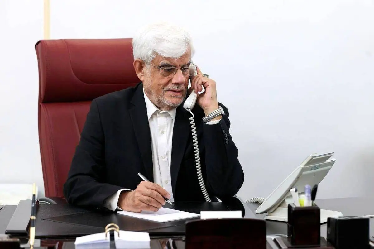 در پی آتش‌سوزی در جنگل‌های هیرکانی صورت گرفت؛
تماس تلفنی جداگانه معاون اول رئیس‌جمهور با استاندار مازندران و رئیس سازمان مدیریت بحران کشور / دستورات لازم دکتر عارف برای بسیج همه امکانات و تامین تجهیزات مورد نیاز برای اطفای حریق