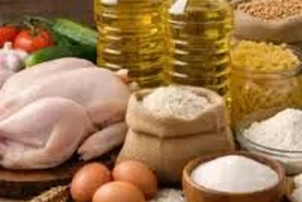 افت قیمت مرغ و موز در تیرماه؛ رشد سنگین روغن و لبنیات نسبت به سال قبل