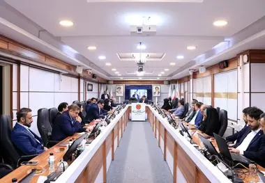 دانش در مسیر تجربه؛ بازدید علمی دانشجویان کارشناسی ارشد دانشگاه تربیت مدرس از صندوق قرض‌الحسنه شاهد