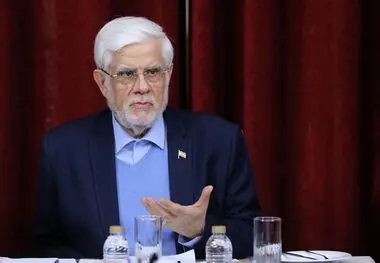 خودسوزی جوان اهوازی و خودکشی یک روزنامه‌نگار پیام و سیگنالی جدی برای جامعه و حاکمیت است که اگر به آن بی‌توجهی شود، دامنگیر همه خواهد شد/ حوادث تلخ اخیر نشانه بحرانی اجتماعی است که باید ریشه‌های آن را شناسایی و درمان کرد / دولت به نگاه علمی باور دارد / ضرو