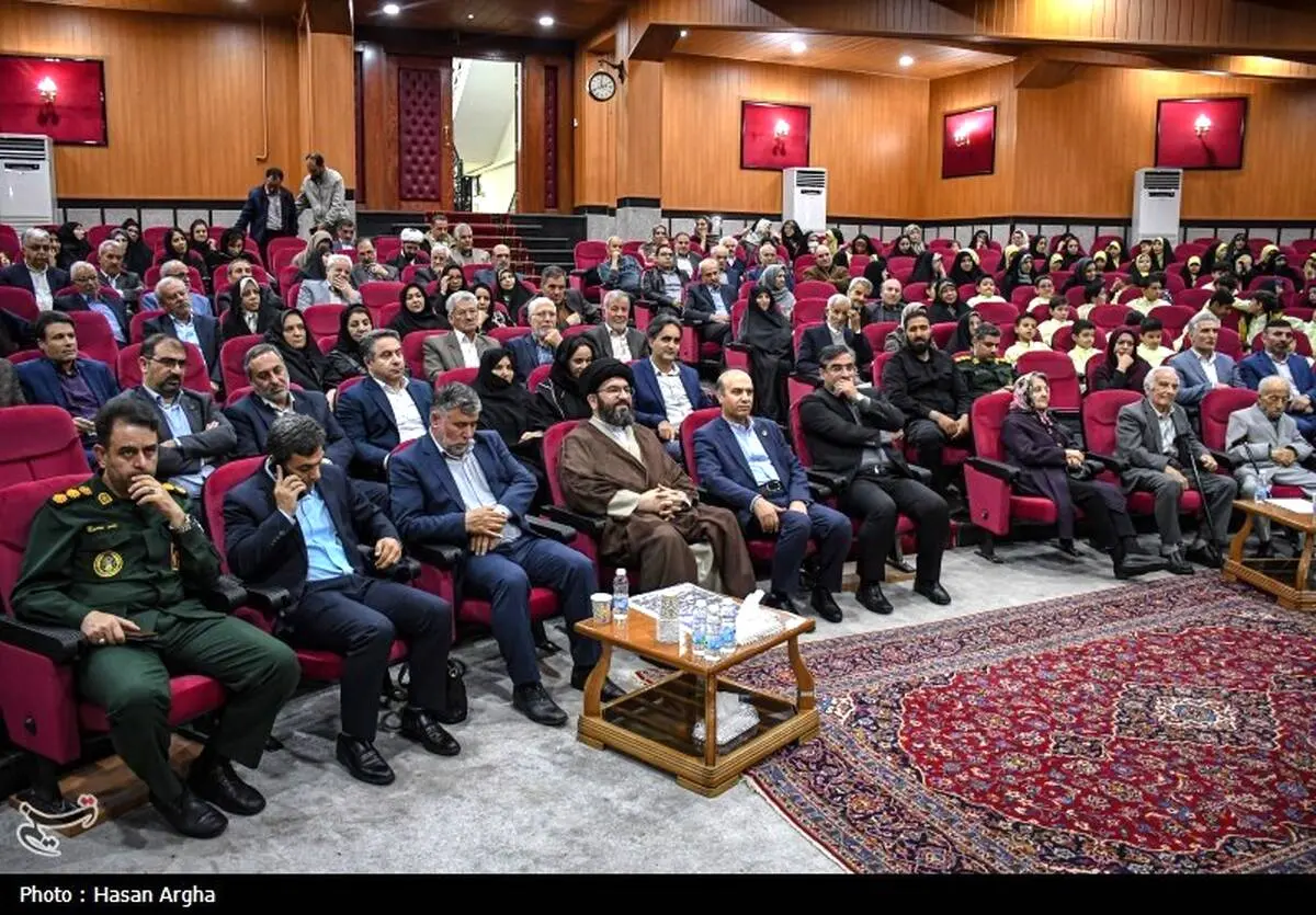 تقدیر از ۵۰ معلم بازنشسته زنجان به همت خبرگزاری تسنیم