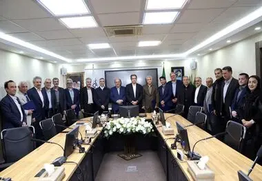 مراسم تقدیر از مدیران و کارشناسان بازنشسته ایمیدرو برگزار شد

