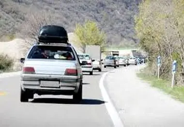 مصائب سفرهای نوروزی؛از آسفالت‌های ناهموار تا بلیت‌های نایاب 

