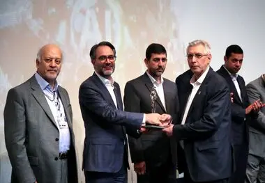 افتخاری برای فولاد خوزستان؛ محمدمهدی شریف شاذیله، کارشناس سال فولاد ایران شد