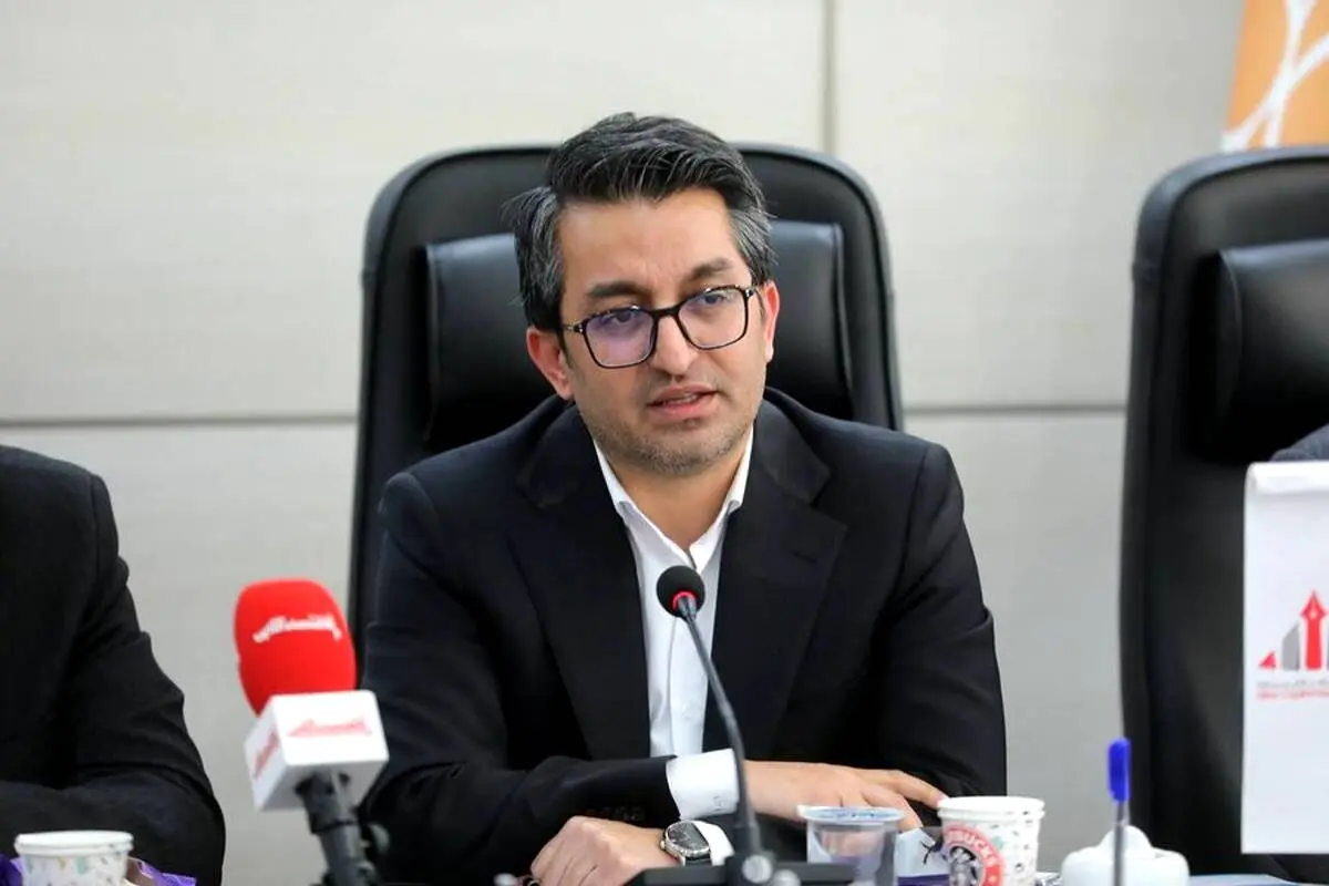 معاون نظارت بر بورس‌ها و ناشران سازمان بورس و اوراق بهادار
پذیرش سازوکار بازار پیش‌نیاز توسعه ابزارهای تامین مالی برای حل ناترازی انرژی است