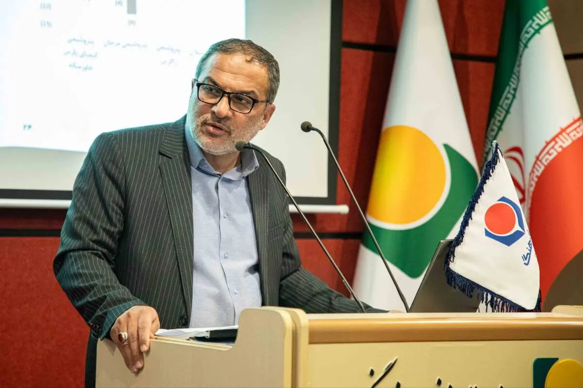 پیام تبریک جواد زارع‌پور مدیرعامل و نایب رئیس هیئت مدیره هلدینگ پتروفرهنگ بمناسبت 8 دی روز پتروشیمی