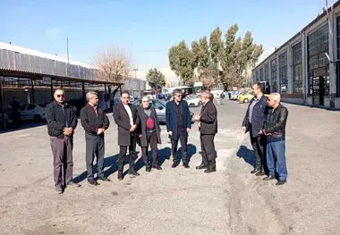 در بازدید علی جباری از شعبه بعثت عنوان شد؛ 
بیمه ایران، نماد خدمت‌رسانی بدون وقفه
