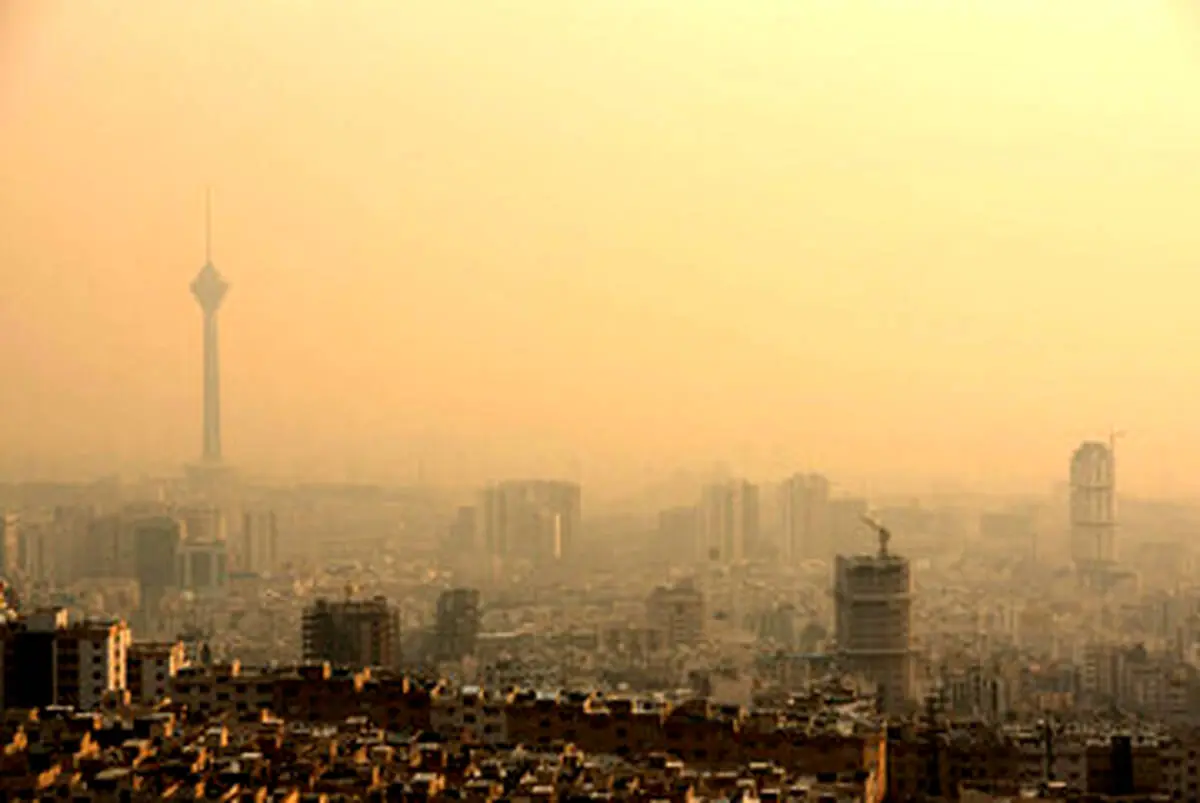 هوای تهران همچنان آلوده؛ ۱۳ نقطه در وضعیت قرمز
