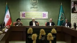 معاون اول رئیس‌جمهور در نشستی با اعضای شورای مدیران و معاونین وزارت جهاد کشاورزی:
اقتدار غذایی پیش‌نیاز اقتدار ملی است/ در کالاهای اساسی به سمت رقابت حرکت کنیم/ وزارت جهاد کشاورزی به سمت خودکفایی در گندم حرکت کند/وزارت جهاد کشاورزی دقیق و با وسواس آمار