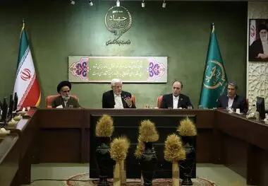 معاون اول رئیس‌جمهور در نشستی با اعضای شورای مدیران و معاونین وزارت جهاد کشاورزی:
اقتدار غذایی پیش‌نیاز اقتدار ملی است/ در کالاهای اساسی به سمت رقابت حرکت کنیم/ وزارت جهاد کشاورزی به سمت خودکفایی در گندم حرکت کند/وزارت جهاد کشاورزی دقیق و با وسواس آمار