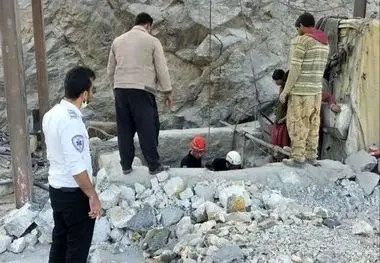 معدن سنگ آهن بافق یزد ریزش کرد