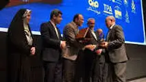 افتخارآفرینی شرکت فولاد خوزستان در عرصه‌ی ملی؛ کسب تندیس برتر در سومین همایش برترین‌های بورس کالای ایران