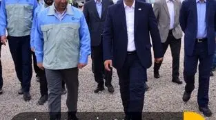 بازدید مدیرعامل گروه فولاد مبارکه از پروژه نیروگاه ۶۰۰ مگاواتی خورشیدی آفتاب شرق

