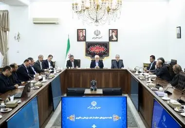 رسیدن به نتیجه مطلوب در دیپلماسی نیازمند پشتوانه خوب در پشت جبهه است/ دست برتر را در گفت‌وگو و دیپلماسی داریم/در صنعت موشکی با اتکای دانش بومی دست برتر در جنگ ۱۲ روزه داشتیم/ ضرورت بازنگری و تجدیدنظر در حوزه علم و فناوری برای رقابت با کشورهای جهان