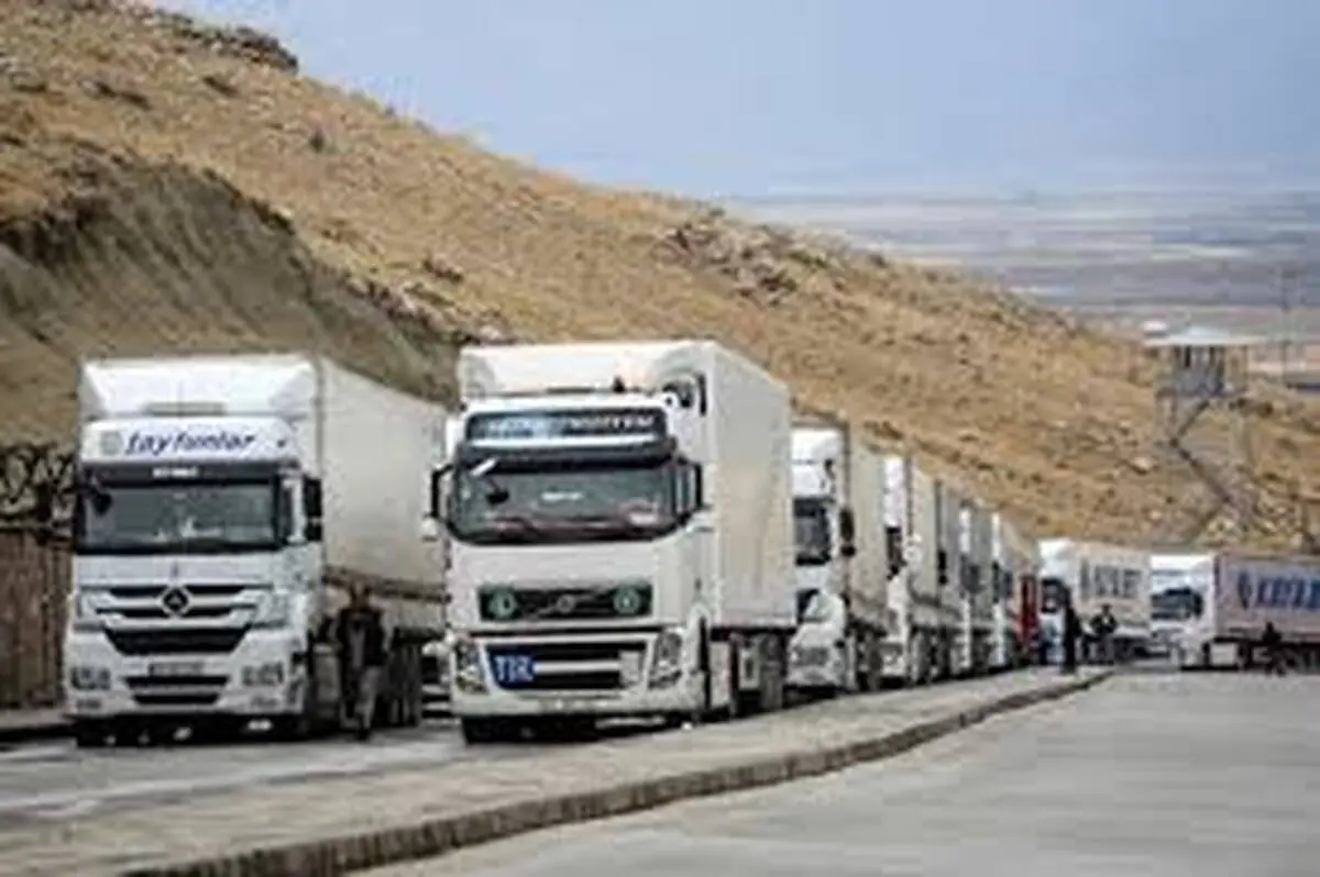 مطالبه پرداخت به‌موقع کرایه رانندگان کامیون پیگیری می‌شود