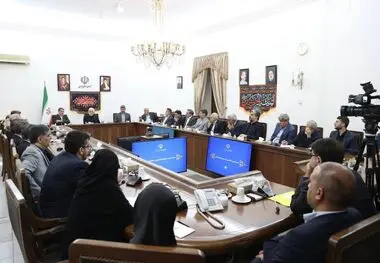  معاون اول رئیس‌جمهور در جلسه‌ای با مدیران بنگاه‌های زنجیره توزیع مایحتاج عمومی