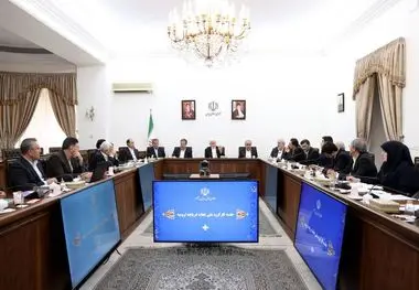 راهی جز اجماع نخبگانی و ورود تشکل‌های مردمی و محیط زیستی برای نجات دریاچه ارومیه وجود ندارد/ تشکل‌های محیط زیستی به دلیل برخوردهای امنیتی که در گذشته با آنها شد، با احتیاط عمل می‌کنند/کارشناسان نقد همراه با پیشنهاد و راهکار ارائه دهند/ احیاء و زنده ماندن 