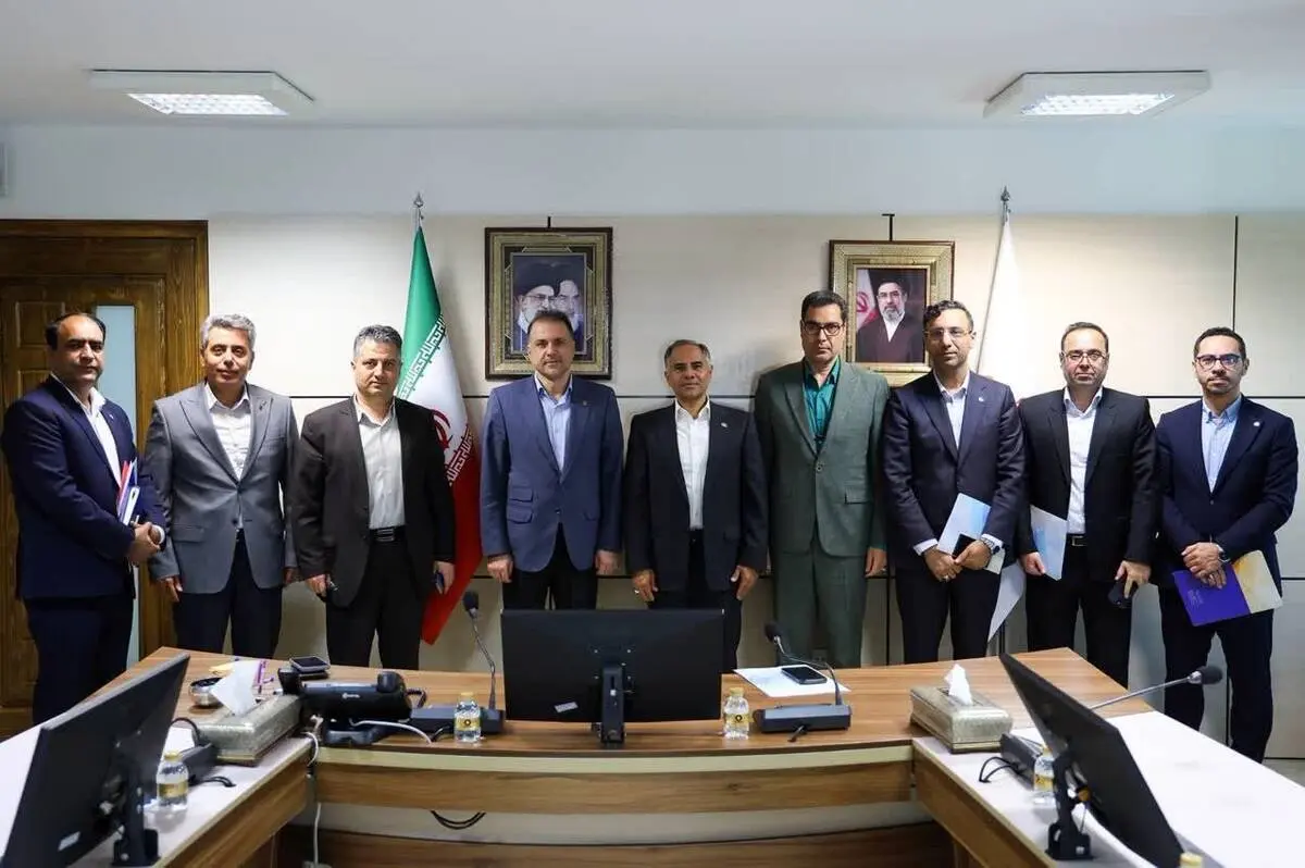 در دیدار مدیران عالی بانک تجارت با مدیرعامل شرکت ملی مس تاکید شد؛
توسعه همکاری‌های دوجانبه شرکت ملی مس و بانک تجارت