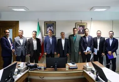 در دیدار مدیران عالی بانک تجارت با مدیرعامل شرکت ملی مس تاکید شد؛
توسعه همکاری‌های دوجانبه شرکت ملی مس و بانک تجارت