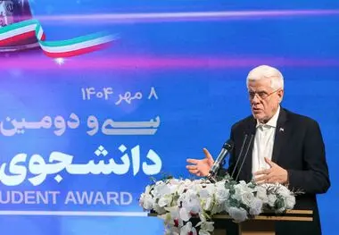 معاون اول رئیس‌جمهور در سی و دومین جشنواره دانشجوی نمونه کشوری:
ظرفیت مردم، دانشمندان و جوانان برجسته و علمی کشور، اجرایی کردن فعل «می‌توانیم» است/ جنگ ۱۲ روزه وزن‌کشی علم و فناوری بود/رفع دغدغه‌های دانشگاه‌ها باید جز اقدامات راهبردی باشد/ امروز فرصت ت
