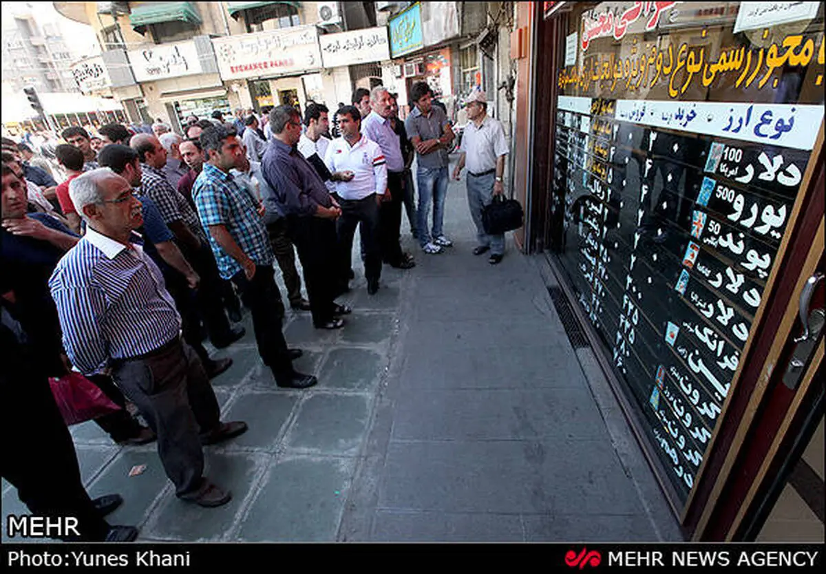 جهان اقتصاد بررسی می‌کند؛
بازار ارز روی لبه تیغ؛ آیا دومین موج جهش، قواعد بازی را عوض می‌کند؟

