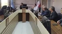 دکتر علی ترک مدیر درمان تامین اجتماعی استان اصفهان با رئیس و اعضای کانون بازنشستگان شهرستان خمینی شهر دیدار و گفتگو کرد.