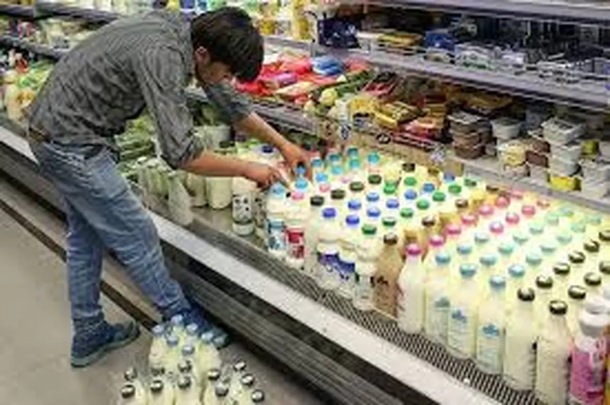 جهان اقتصاد بررسی می‌کند؛
لبنیات لوکس شد؛ ایرانی‌ها از کلسیم محروم شدند
