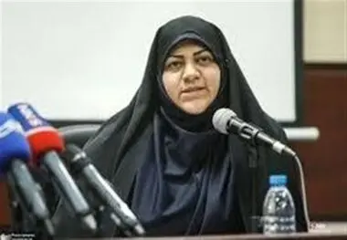 گلیم‌های آبی؛ میراثی از عشق رهبر شهید به کارگران