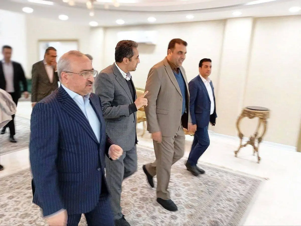 بازدید رئیس هیات عامل ایمیدرو از منطقه ویژه اقتصادی خلیج فارس

