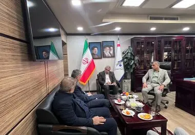 تبیین برنامه‌های احیا و بازآفرینی بانک سرمایه در دیدار دکتر اسلامیان با یکی از نمایندگان مجلس
