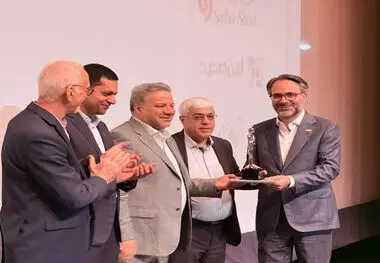اختتامیه سمپوزیوم ۴۰۴ برگزار شد