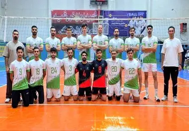پیروزی قاطع فولاد غدیر نی‌ریز در آغاز دور برگشت سوپر لیگ والیبال فارس