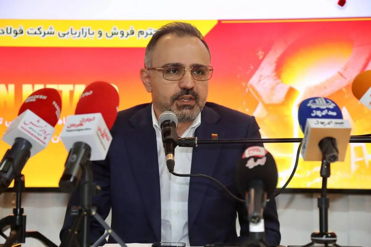 فولاد ایران در نقطه بحران: حاشیه سود زیر ۵ درصد؛ تهدید واقعی برای بقا