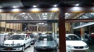 حباب قیمت خودرو در بازار شکسته می‌شود