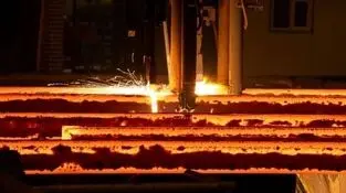 با وجود محدودیت ۸۵درصدی انرژی؛ ۴۵هزارتن شمش فولادی در فولاد غدیر نی‌ریز تولید شد
