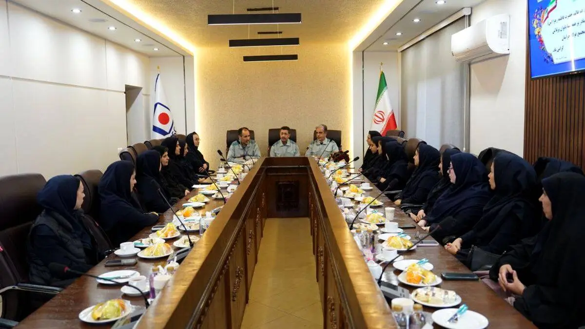 قدردانی سرپرست فولاد خراسان از بانوان شاغل در شرکت