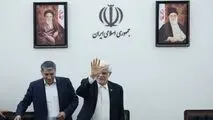 دکتر عارف در نشست صمیمانه با دانشجویان:
برای من ارزش پرخاش یک دانشجو بیشتر از تکریم افراد است