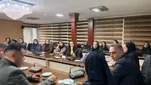 بررسی راهکارهای توسعه فروش بیمه عمر بهادار در نشست ماهیانه نمایندگان بیمه دی استان البرز