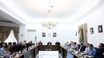 دکتر عارف: جنگ ۱۲ روزه نبرد علم با علم بود/ امروز کشور نیاز به تحول و جهشی در تفکر علمی دارد/باید از علم عذرخواهی کرد چرا که در مقطعی در این حوزه غلط سیاست‌گذاری شد/ مزیت کشور نیروی انسانی و جوانان تحصیل کرده و نه منابع زیرزمینی است/ غفلت‌ها از توسعه صنعت