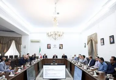 دکتر عارف: جنگ ۱۲ روزه نبرد علم با علم بود/ امروز کشور نیاز به تحول و جهشی در تفکر علمی دارد/باید از علم عذرخواهی کرد چرا که در مقطعی در این حوزه غلط سیاست‌گذاری شد/ مزیت کشور نیروی انسانی و جوانان تحصیل کرده و نه منابع زیرزمینی است/ غفلت‌ها از توسعه صنعت