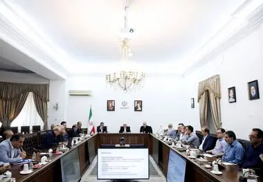 دکتر عارف: جنگ ۱۲ روزه نبرد علم با علم بود/ امروز کشور نیاز به تحول و جهشی در تفکر علمی دارد/باید از علم عذرخواهی کرد چرا که در مقطعی در این حوزه غلط سیاست‌گذاری شد/ مزیت کشور نیروی انسانی و جوانان تحصیل کرده و نه منابع زیرزمینی است/ غفلت‌ها از توسعه صنعت