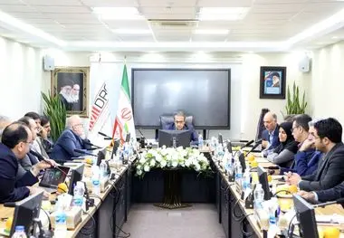آقاجانلو: شرکت های معدنی و صنایع معدنی، برای دوران پس از تحریم آماده شوند

