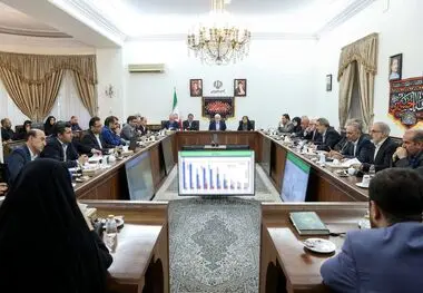 تعهدات دولت‌ها در ساخت مسکن‌های حمایتی تعهد نظام است و حق هیچگونه تعللی در این خصوص نداریم/تامین مسکن مورد نیاز مردم به ویژه مسکن روستاییان و اقشار آسیب‌پذیر یکی از اولویت‌های مهم دولت چهاردهم است/ طرح جامع حمایت جدی برای تکمیل و ساخت واحدهای مسکن‌های حما