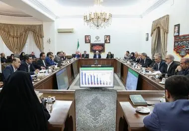 تعهدات دولت‌ها در ساخت مسکن‌های حمایتی تعهد نظام است و حق هیچگونه تعللی در این خصوص نداریم/تامین مسکن مورد نیاز مردم به ویژه مسکن روستاییان و اقشار آسیب‌پذیر یکی از اولویت‌های مهم دولت چهاردهم است/ طرح جامع حمایت جدی برای تکمیل و ساخت واحدهای مسکن‌های حما