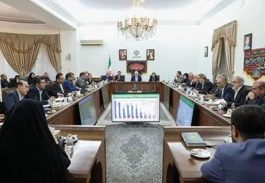 تعهدات دولت‌ها در ساخت مسکن‌های حمایتی تعهد نظام است و حق هیچگونه تعللی در این خصوص نداریم/تامین مسکن مورد نیاز مردم به ویژه مسکن روستاییان و اقشار آسیب‌پذیر یکی از اولویت‌های مهم دولت چهاردهم است/ طرح جامع حمایت جدی برای تکمیل و ساخت واحدهای مسکن‌های حما